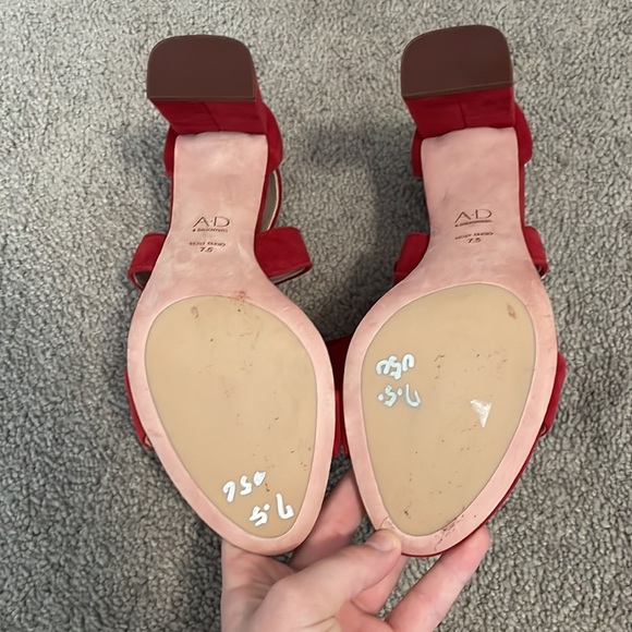 A•D Red Heels. - Picture 3 of 3
